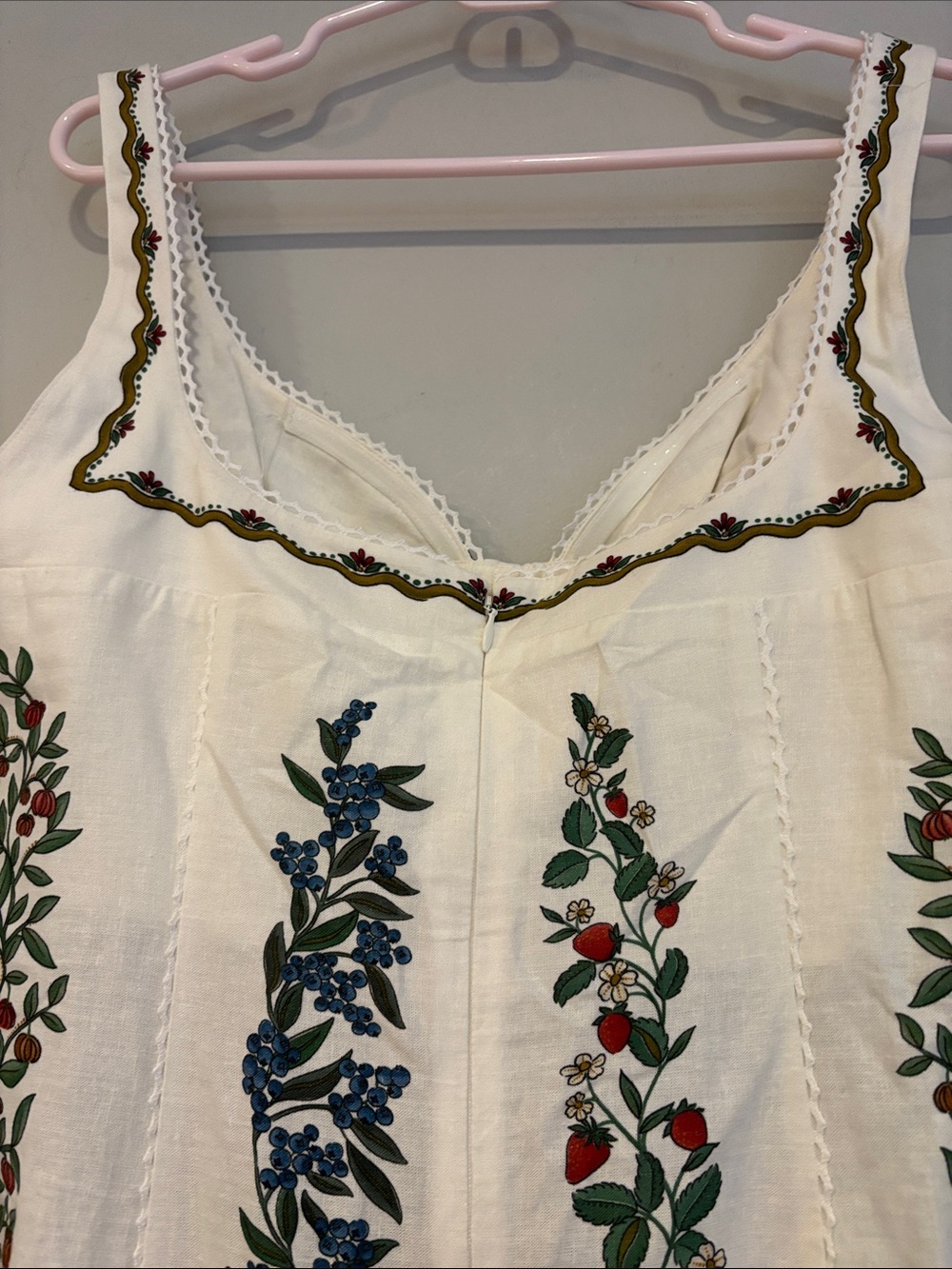 FARM Rio White Maxi Dress with Red and Blue Floral Embroidery - Picture 7 of 11